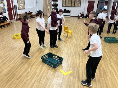 Image of 5B - Teamwork and Problem Solving in PE 
